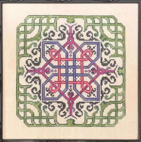 Woven Clover