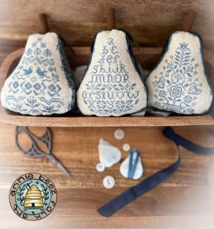 Bluework Pears